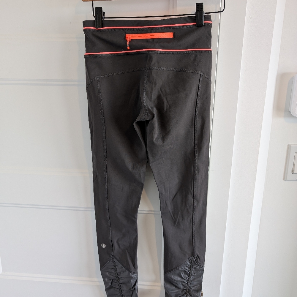 lululemon/Pace Queen Legging sz 2 - Picture 3 of 7